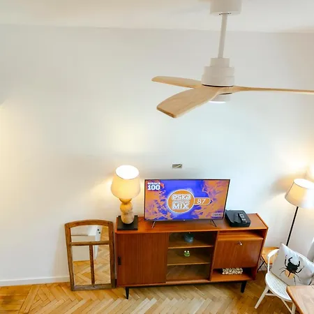 Jagiellonska 12 - 500m Stacja Metro Stadion Narodowy - 1km Od Stadionu Narodowego - Better Apartment *